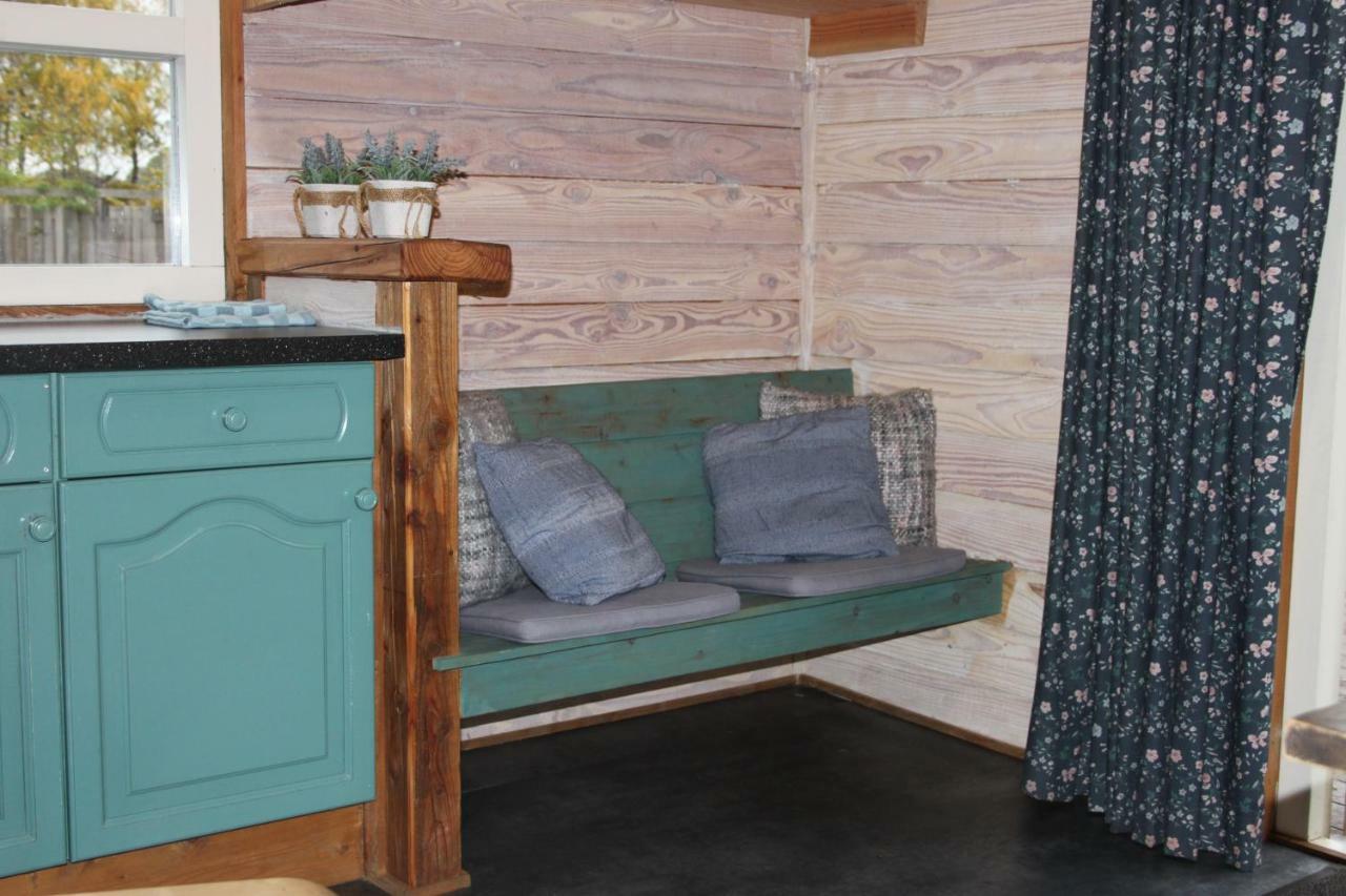 Chalet - Camping 'T Dekske Wintelre Esterno foto