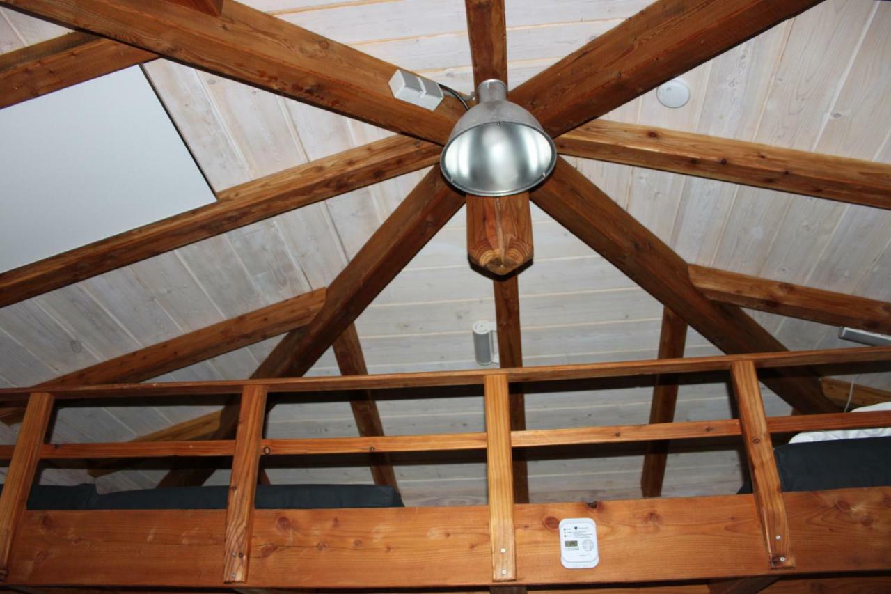 Chalet - Camping 'T Dekske Wintelre Esterno foto