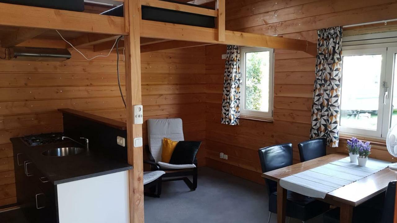 Chalet - Camping 'T Dekske Wintelre Esterno foto